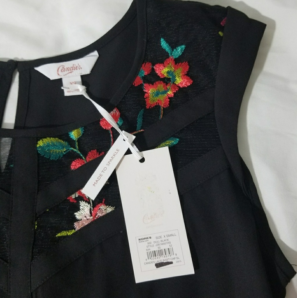 Candie's Women shirt - Picture 3 of 5